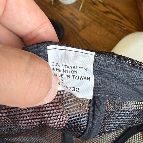 Vintage 80’s Two Toned Bud Light Spuds Mackenzie Snapback Trucker Hat - Picture 4 of 5